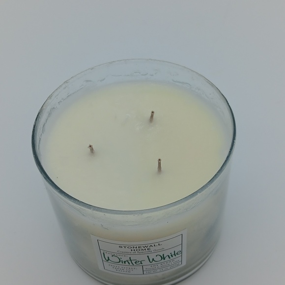 🌟 NEW Stonewall Home Winter White Candle - Picture 4 of 5